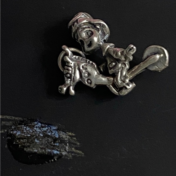 Very Rare! VTG Sterling Articulated Boy on Stickhorse Charm - Picture 4 of 4